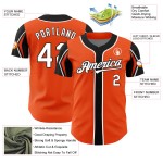 Maglia da baseball personalizzata arancione, colori autentici, 3 maniche, forme bianche e nere Maglia da baseball personalizzata arancione, colori autentici, 3 maniche, forme bianche e nere